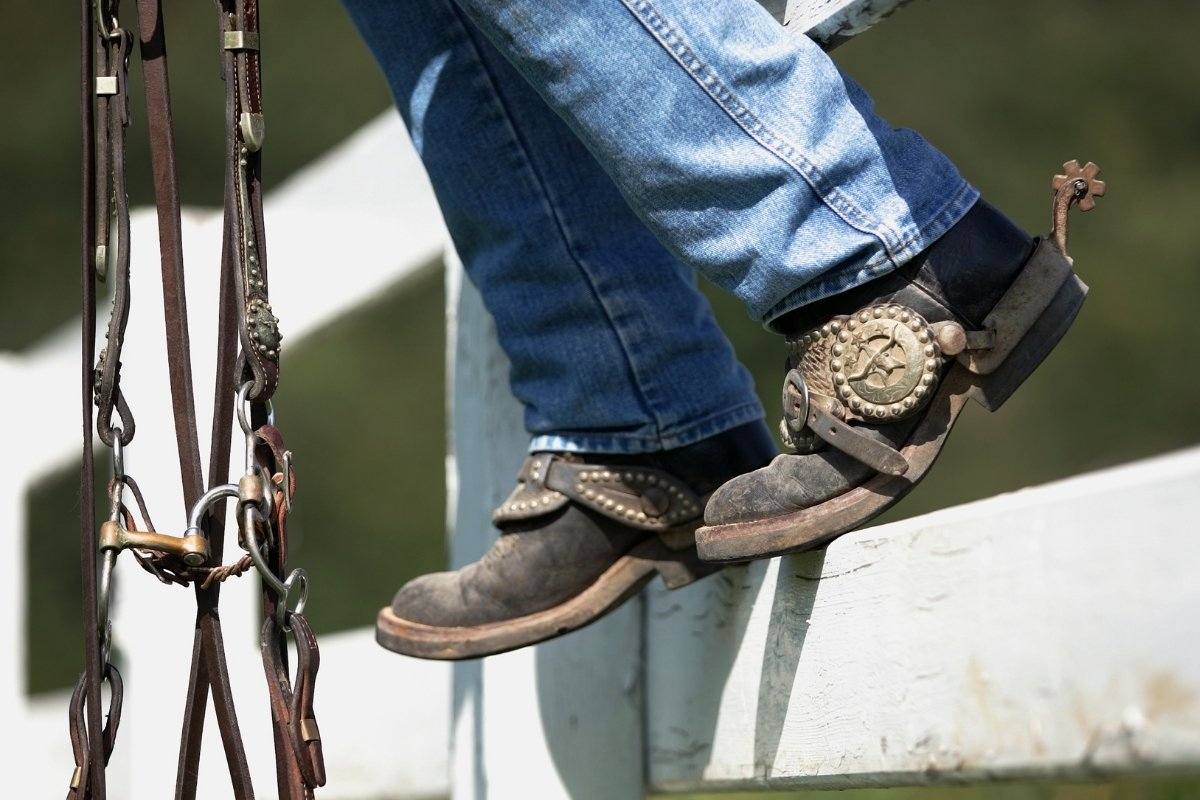 most comfortable mens cowboy boots