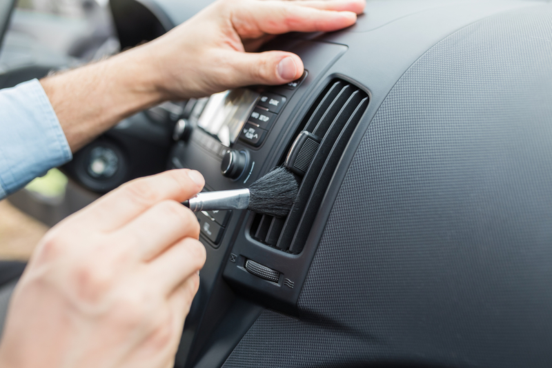 Dust Your Air Vents With a Makeup Brush | Shutterstock Photo by zoff