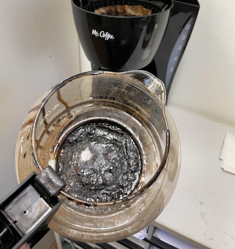 Get Rid of Coffee Pot Build Up | Reddit.com/TurniptheLed