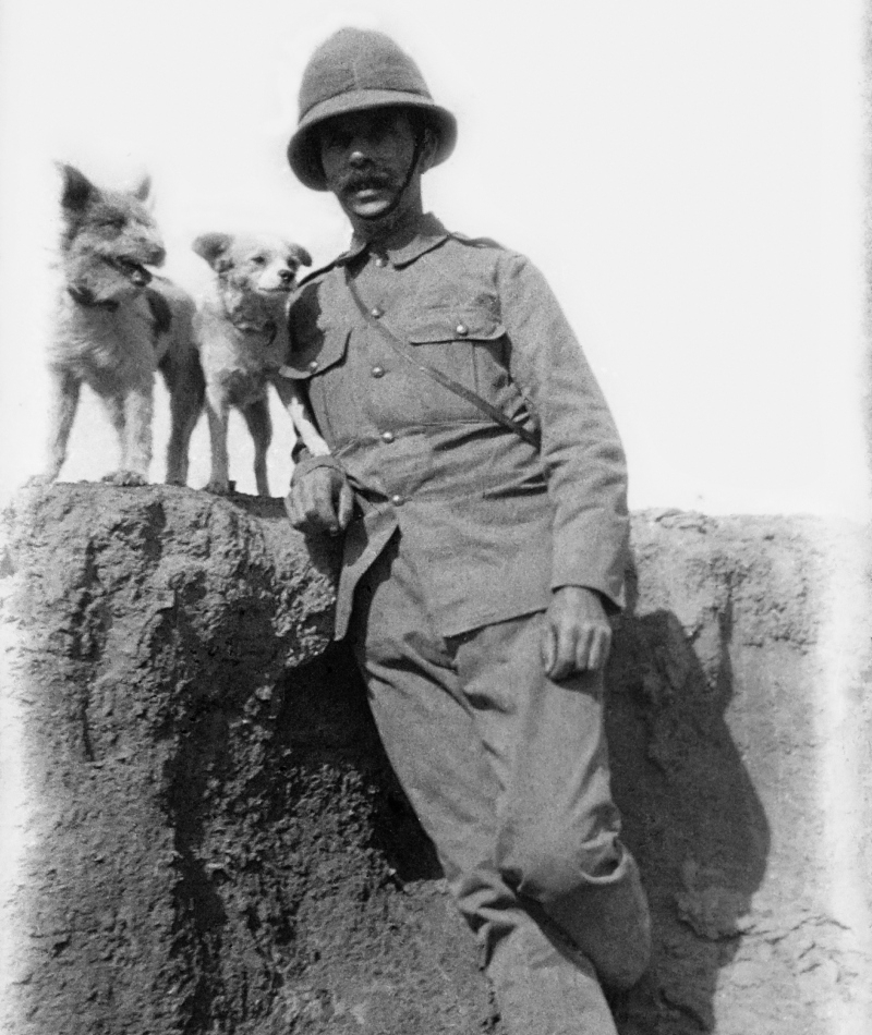 A British Soldier in Pakistan | Getty Images Photo by Universal History Archive/Universal Images Group