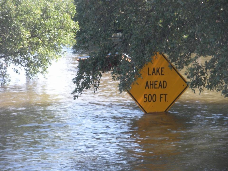 Lake Ahead | Imgur.com/apothecary555