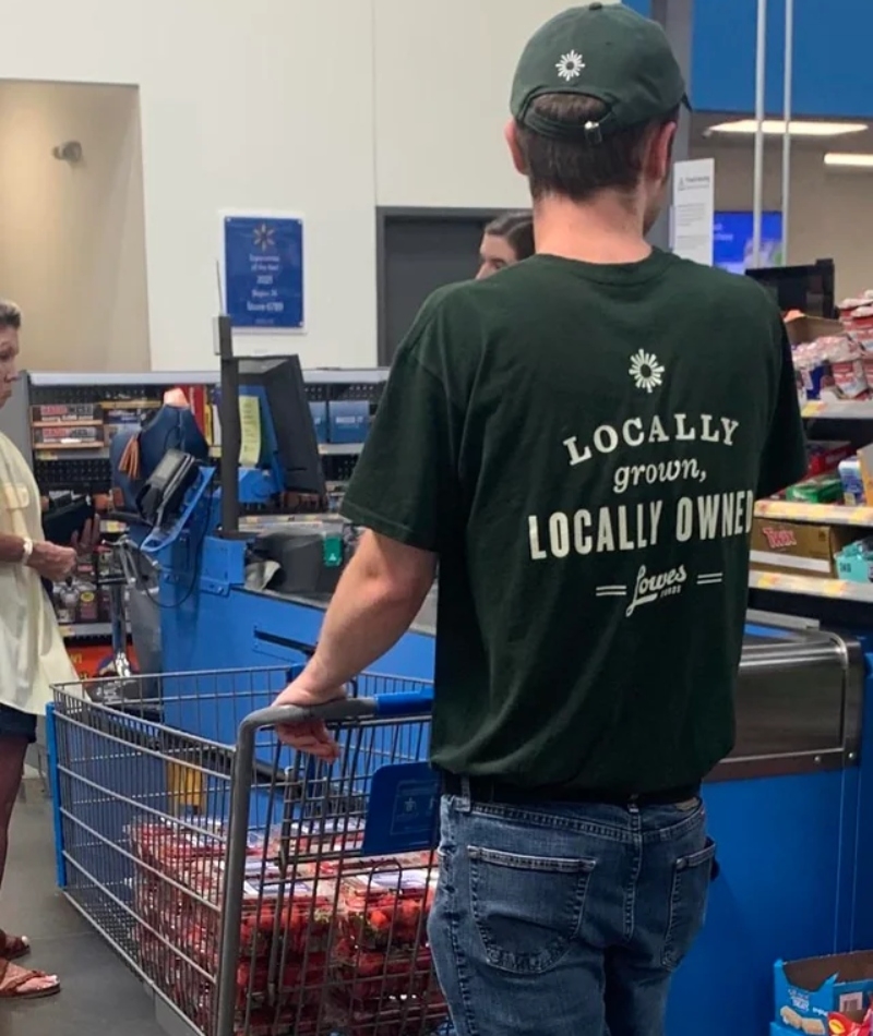 The Strawberries That Broke the Shopping Carts' Back | Reddit.com/WSNC-JBR